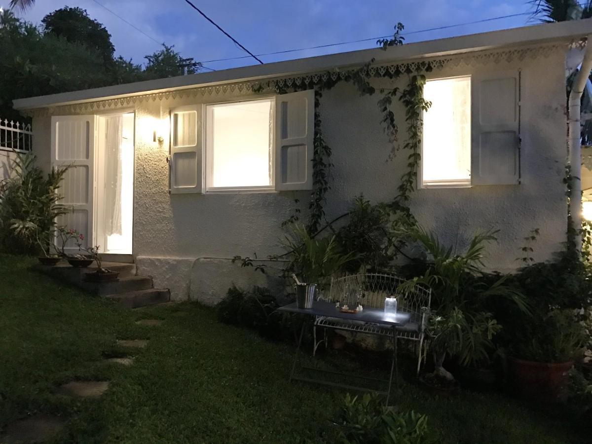 Studio Charmant Au Coeur De Boucan Canot 30 M² Avec Jardin Prive Saint-Paul Zewnętrze zdjęcie